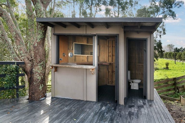 Photo of property in 301 Spur Road, Stillwater, Silverdale, 0993