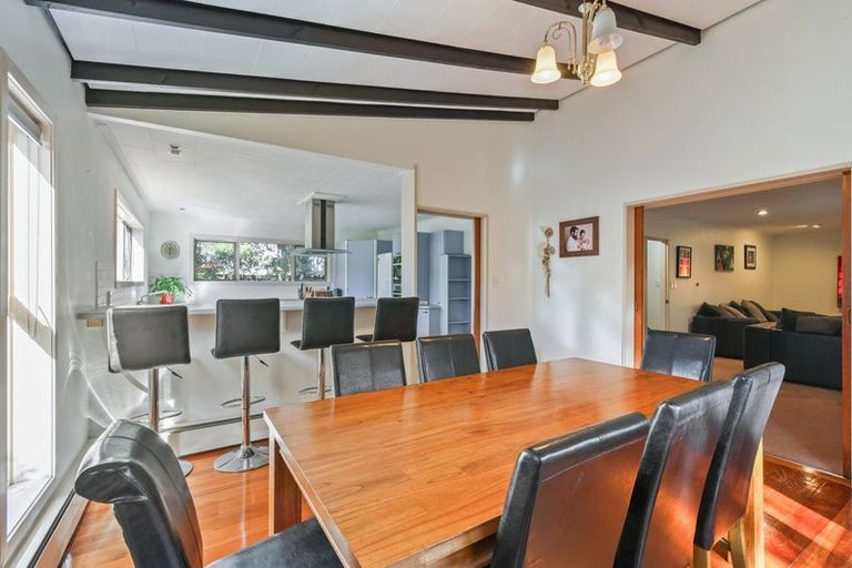 Photo of property in 14 Banks Place, Rangiora, 7400