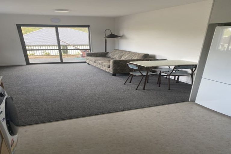 Photo of property in 66a Jubilee Road, Khandallah, Wellington, 6035