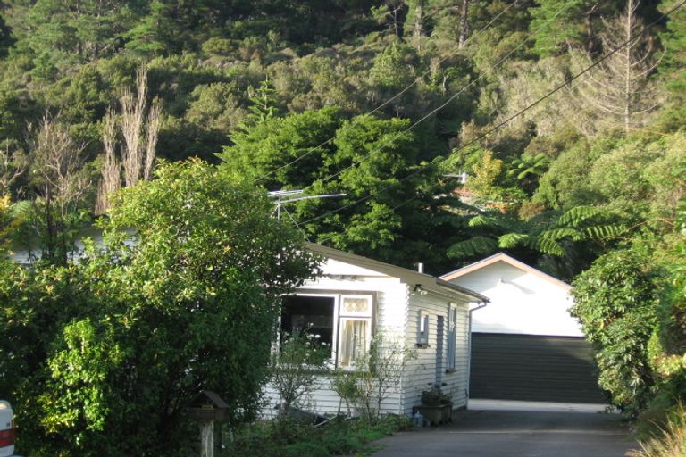 Photo of property in 517 Stokes Valley Road, Stokes Valley, Lower Hutt, 5019