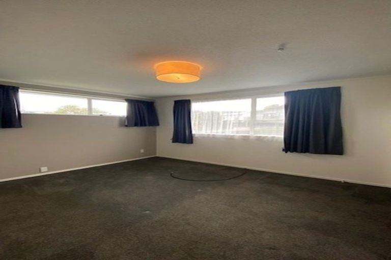 Photo of property in 7 The Bollard, Whitby, Porirua, 5024