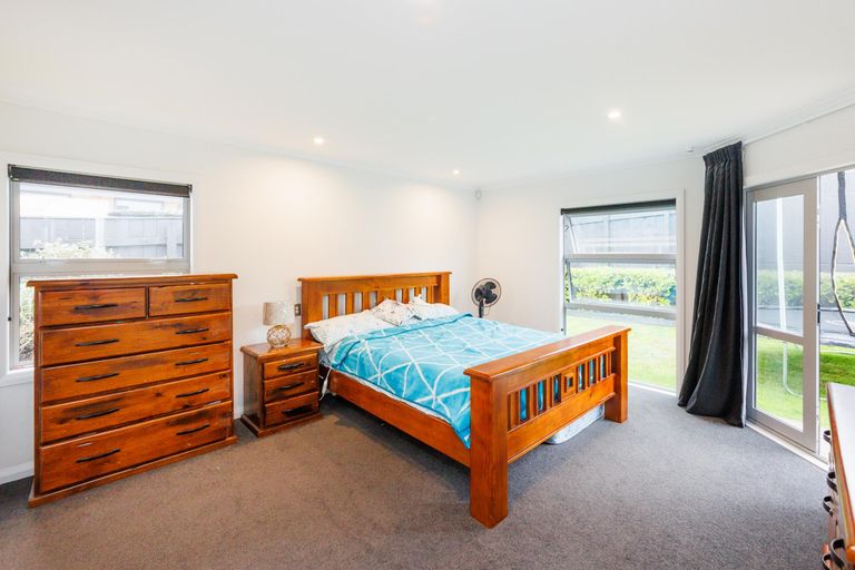 Photo of property in 113 James Line, Kelvin Grove, Palmerston North, 4414