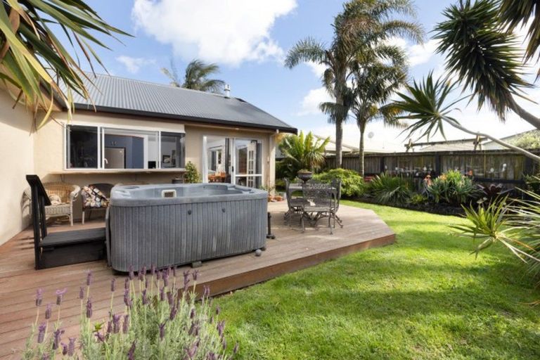Photo of property in 23a Kentia Avenue, Mount Maunganui, 3116