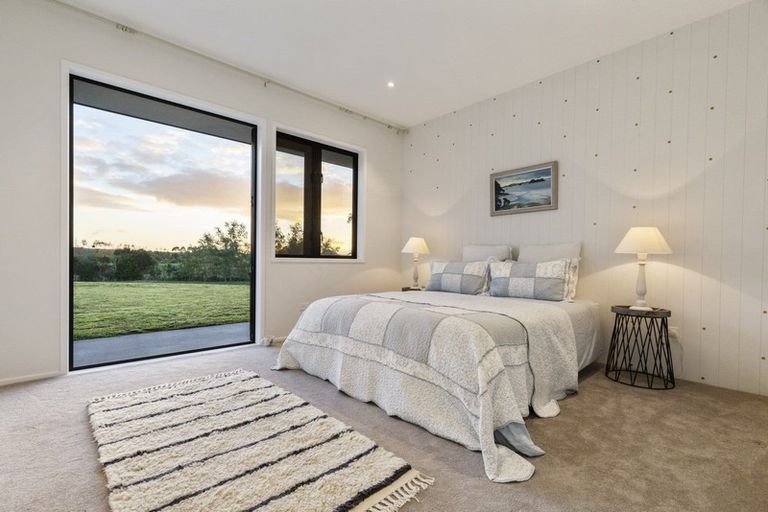 Photo of property in 126 Blackbridge Road, Karaka, Papakura, 2580