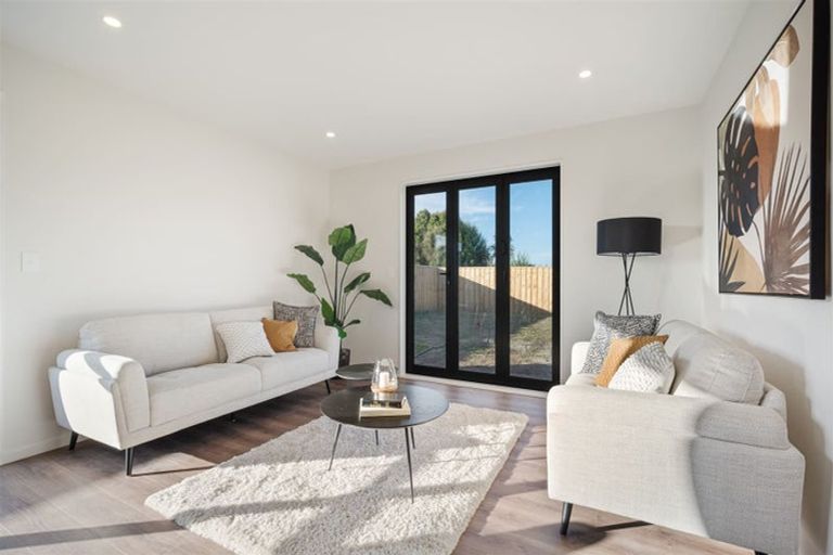 Photo of property in 53 Henshaw Street, Woodend, 7610