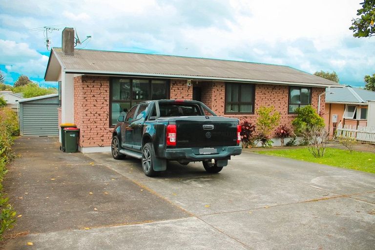 Photo of property in 11 Imrie Avenue, Mangere, Auckland, 2022