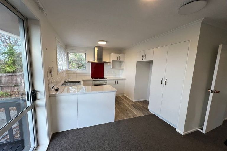 Photo of property in 1/1 Manson Place, Russley, Christchurch, 8042
