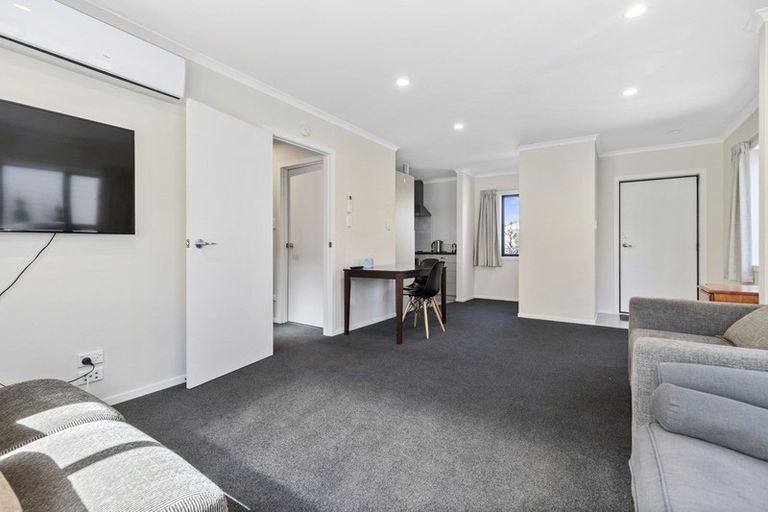 Photo of property in 12u2 Short Street, Claudelands, Hamilton, 3214