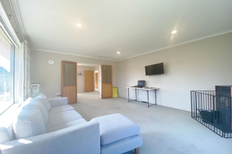 Photo of property in 1 Topham Lane, Hornby, Christchurch, 8042