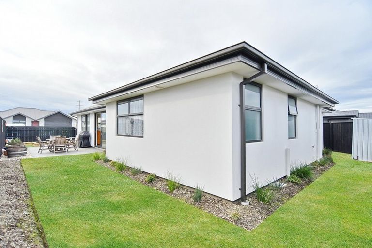 Photo of property in 25 Salisbury Avenue, Rangiora, 7400