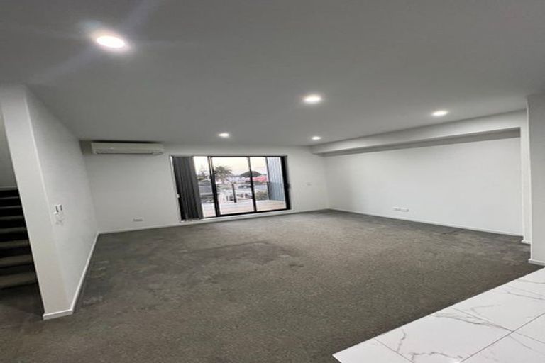 Photo of property in 110b Coronation Road, Papatoetoe, Auckland, 2025