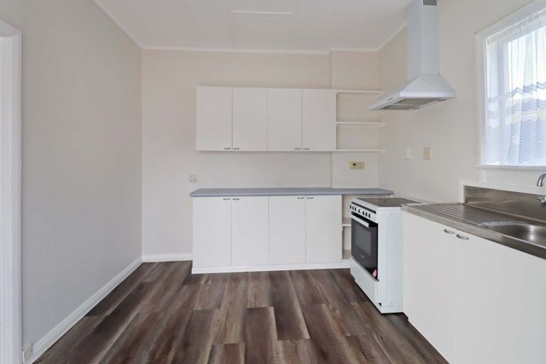 Photo of property in 270 Naenae Road, Naenae, Lower Hutt, 5011