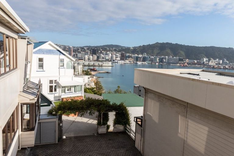 Photo of property in 9/9 Wilkinson Street, Oriental Bay, Wellington, 6011