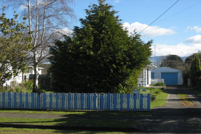 Photo of property in 26 Taylor Street, Carterton, 5713