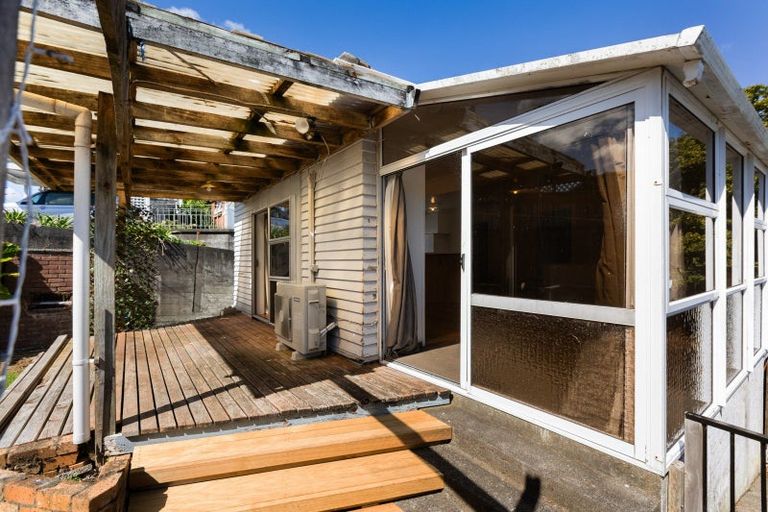 Photo of property in 84 Mill Road, Lower Vogeltown, New Plymouth, 4310