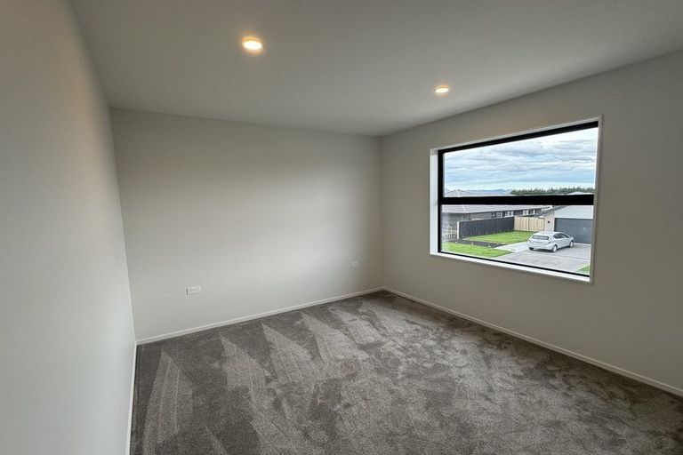 Photo of property in 9 Mccahon Lane, Rolleston, 7615