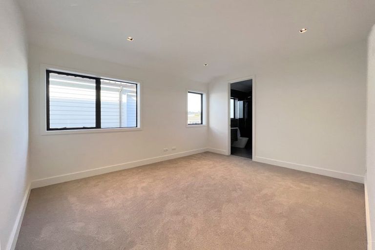 Photo of property in 11c Markham Place, Bucklands Beach, Auckland, 2012