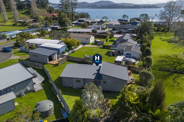 Photo of property in 23 Homestead Lane, Cooks Beach, Whitianga, 3591