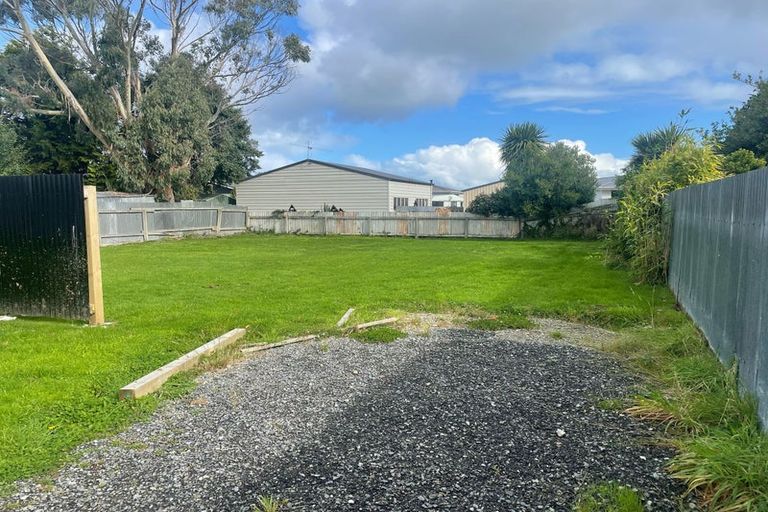 Photo of property in 16 Paterson Street, Grasmere, Invercargill, 9810