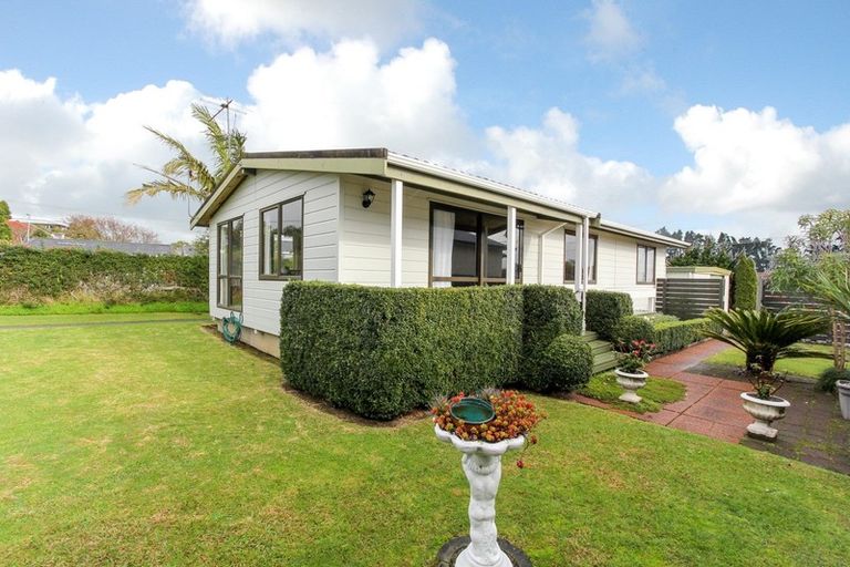 Photo of property in 247 Tukapa Street, Westown, New Plymouth, 4310