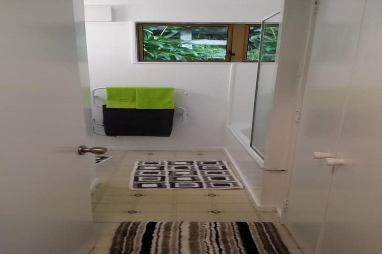 Photo of property in 9 Ridd Crescent, Karori, Wellington, 6012