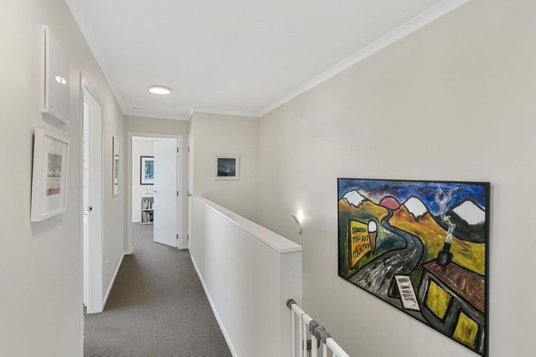 Photo of property in 22u7 Booth Street, Miramar, Wellington, 6022
