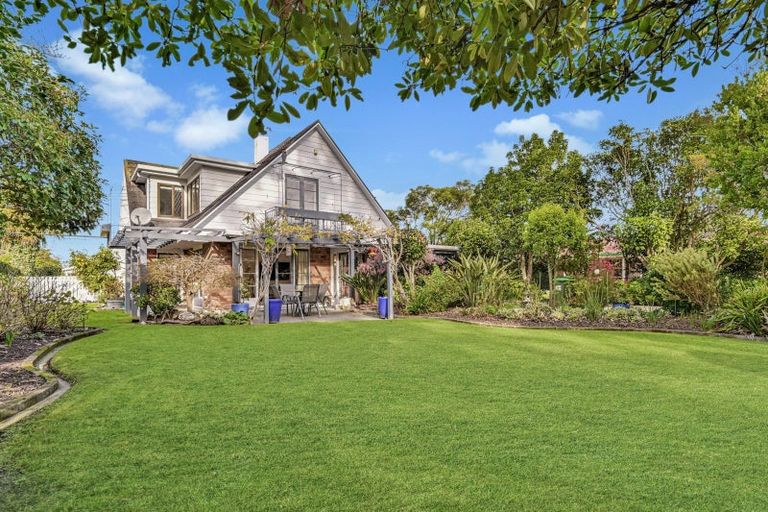 Photo of property in 609 Roberts Street, Hastings, 4122