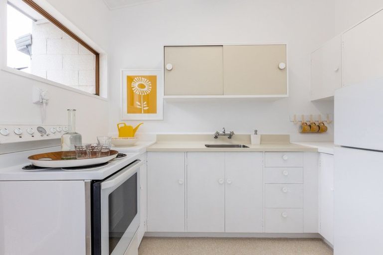 Photo of property in 51 Freyberg Avenue, Tamatea, Napier, 4112