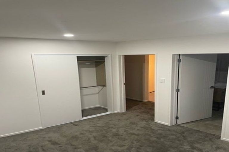 Photo of property in 99a Grove Road, Papakura, 2110