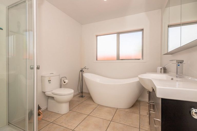 Photo of property in 108a Russell Street, Westport, 7825