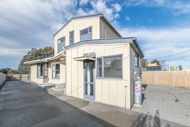 Photo of property in 195 Springs Road, Hornby, Christchurch, 8042