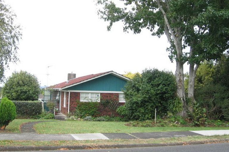 Photo of property in 2 Grove Lane, Pakuranga, Auckland, 2010