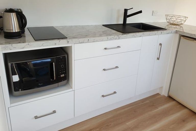 Photo of property in 122 Constable Street, Newtown, Wellington, 6021