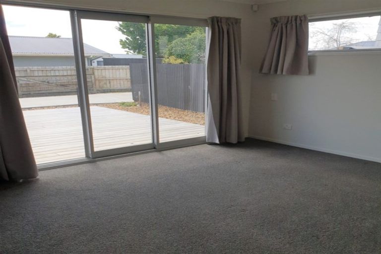 Photo of property in 9 Sandspit Road, Waiuku, 2123