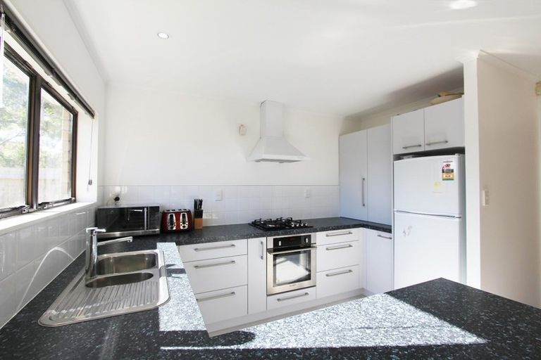 Photo of property in 1/27 Avis Avenue, Papatoetoe, Auckland, 2025