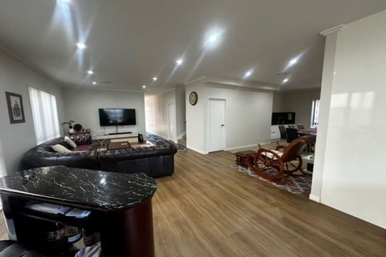 Photo of property in 5c Listack Drive, Flat Bush, Auckland, 2019