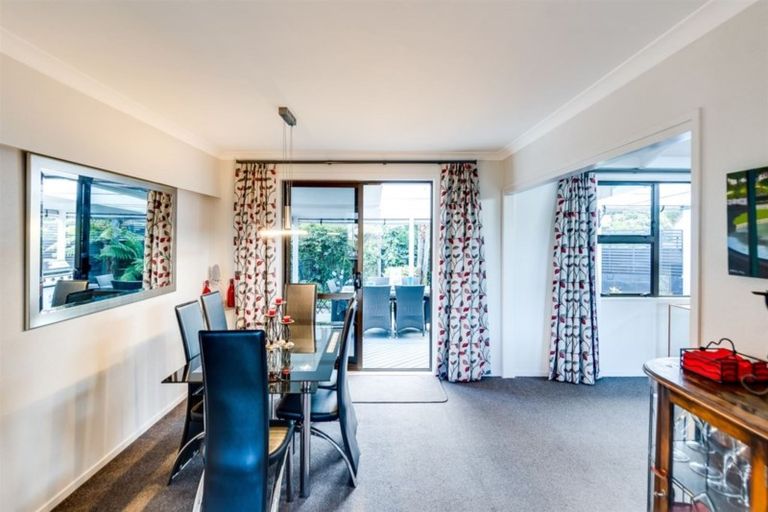 Photo of property in 35 Moorhouse Street, Taradale, Napier, 4112