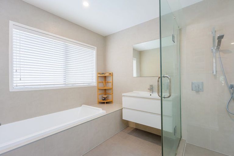 Photo of property in 44 Bayside Drive, Browns Bay, Auckland, 0630