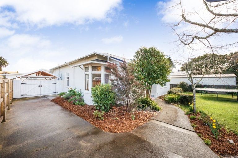 Photo of property in 32 Worcester Street, West End, Palmerston North, 4410