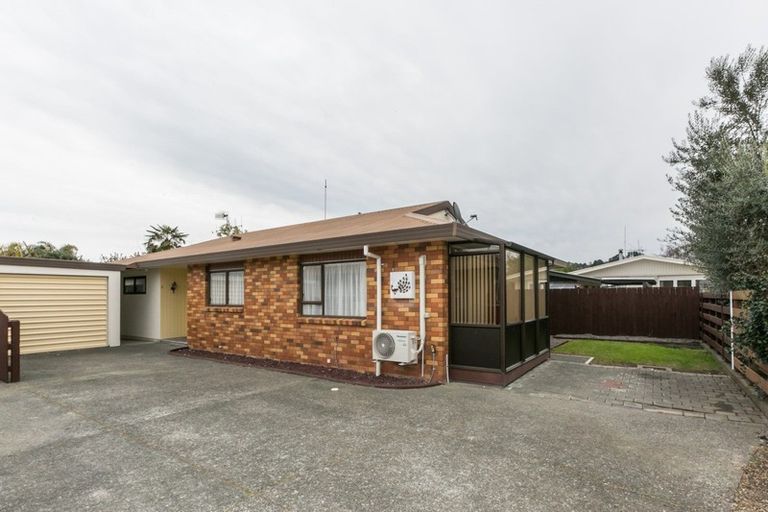 Photo of property in 3/66 Church Road, Taradale, Napier, 4112