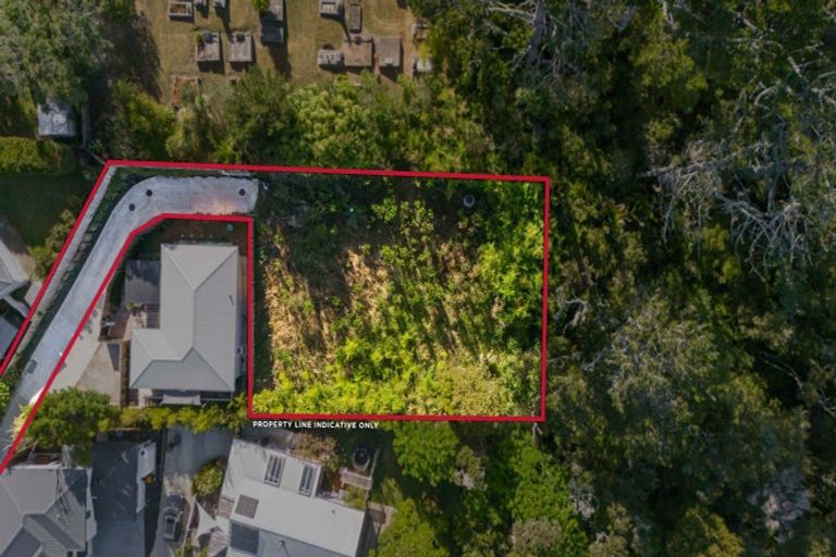 Photo of property in 14b Coroglen Avenue, Birkenhead, Auckland, 0626