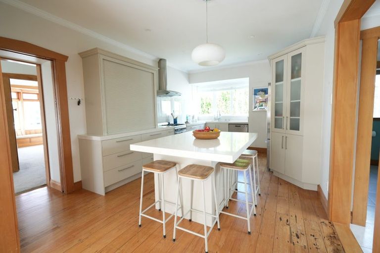 Photo of property in 6 Kent Street, Riverhead, 0820