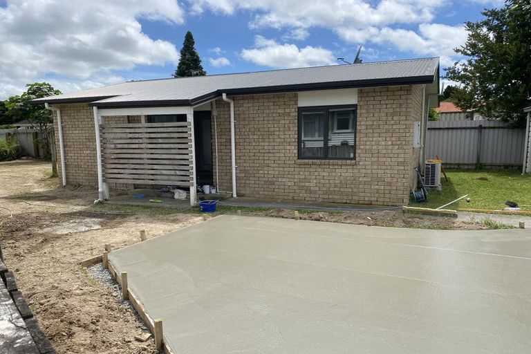 Photo of property in 17 Hockin Place, Fairfield, Hamilton, 3214