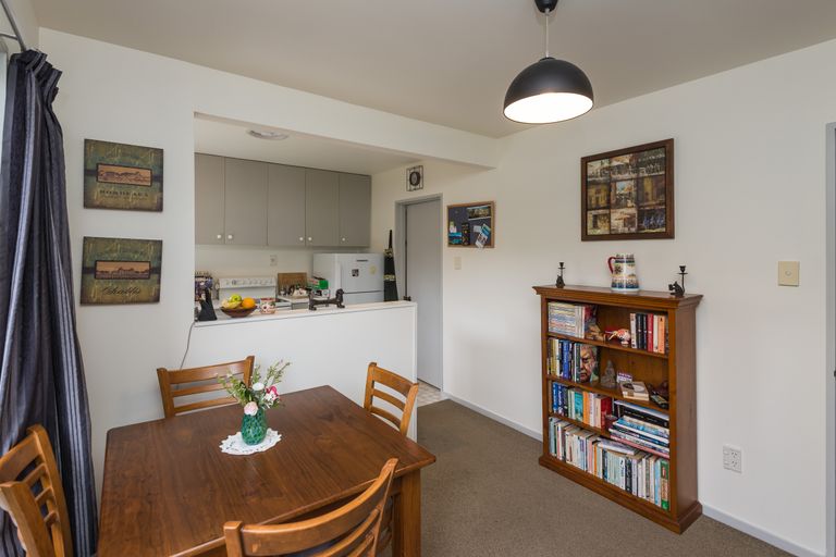 Photo of property in 90 Proctor Street, Papanui, Christchurch, 8053