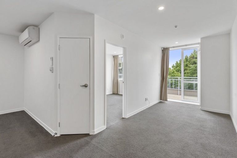 Photo of property in 4/107 Great South Road, Papakura, 2110