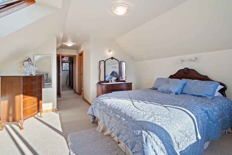 Photo of property in 51 Meadowstone Drive, Wanaka, 9305