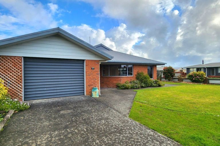 Photo of property in 2 Josephine Street, Greymouth, 7805