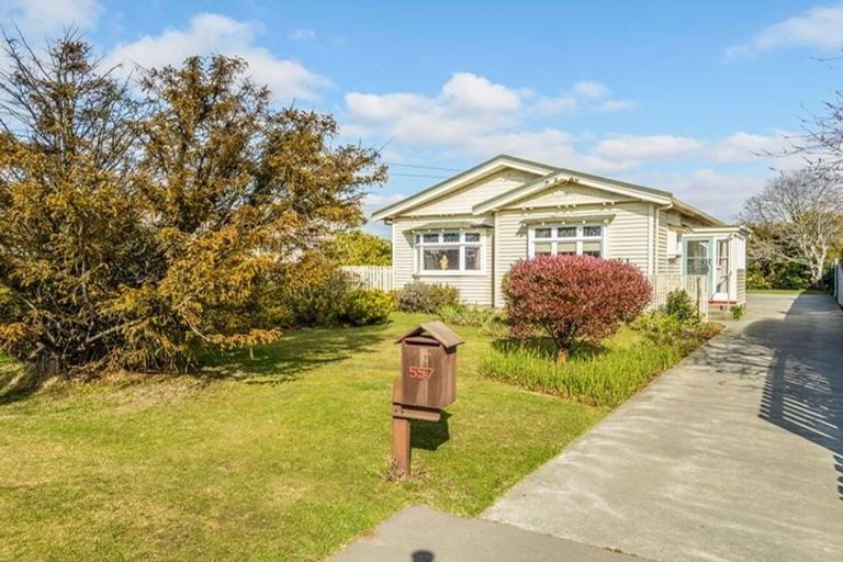 Photo of property in 557 Cranford Street, Papanui, Christchurch, 8052