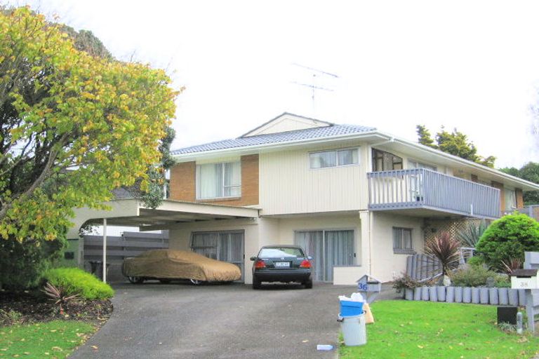 Photo of property in 36 Thorburn Avenue, Red Beach, 0932