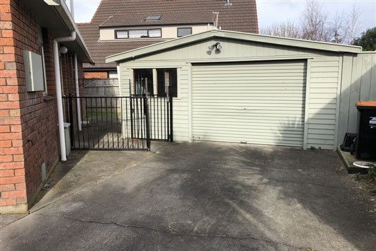Photo of property in 1 Baton Place, Highbury, Palmerston North, 4412